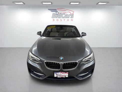 Used 2017 BMW 230i xDrive Convertible image 2