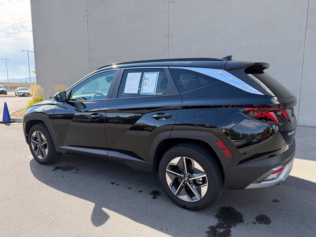 Used 2025 Hyundai Tucson SEL AWD/4WD image 3