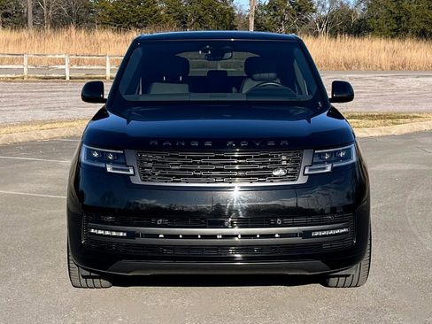 Used 2025 Land Rover Range Rover SE image 5