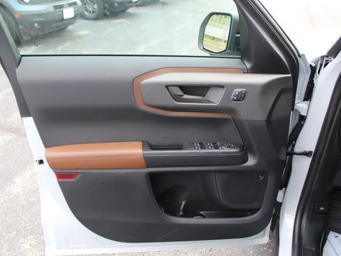 New 2026 Ford Bronco Sport Outer Banks w/ Outer Banks Tech Package+ AWD/4WD image 19