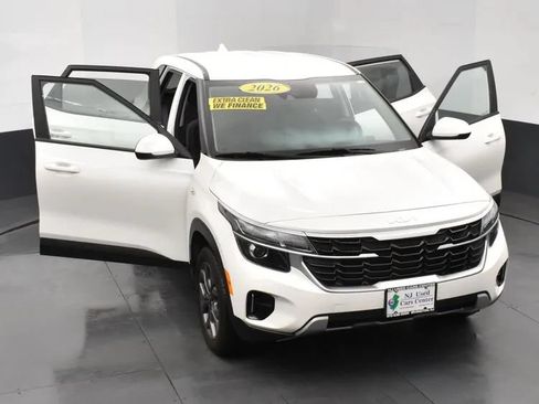 Used 2026 Kia Seltos LX AWD/4WD image 10