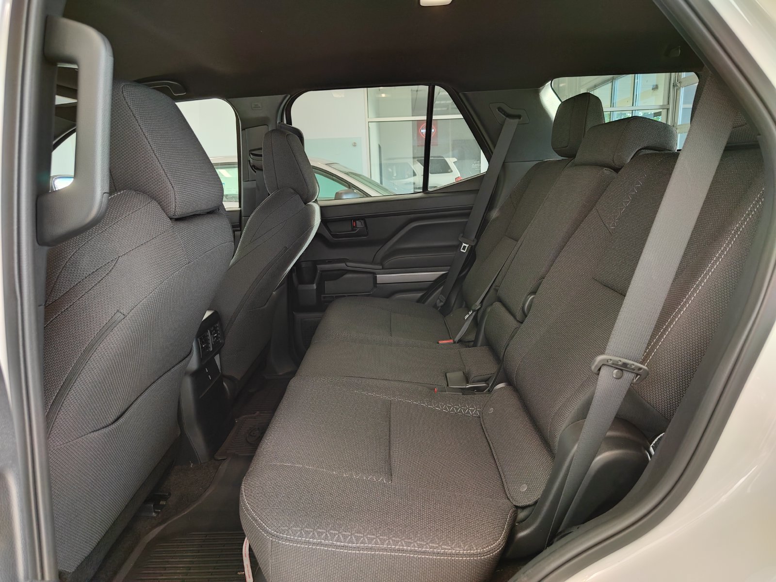 Used 2026 Toyota 4Runner SR5 RWD image 10