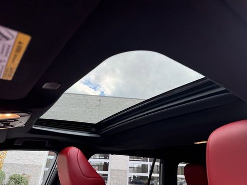 Certified 2023 Toyota Highlander XSE image 15