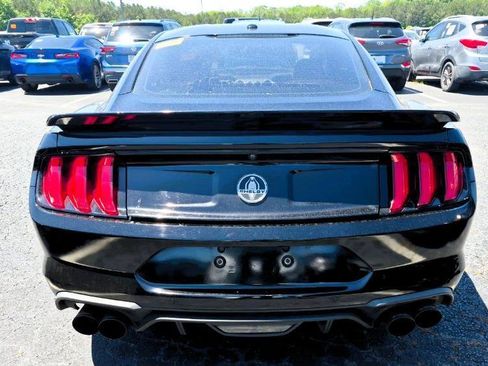 Used 2019 Ford Mustang GT Premium w/ GT Performance Package RWD image 5