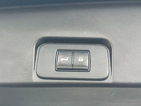 Certified 2023 Nissan Rogue SV w/ SV Premium Package image 21