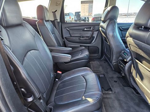 Used 2017 Chevrolet Traverse Premier image 35