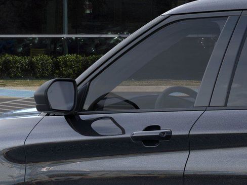 New 2026 Ford Explorer Active RWD image 20