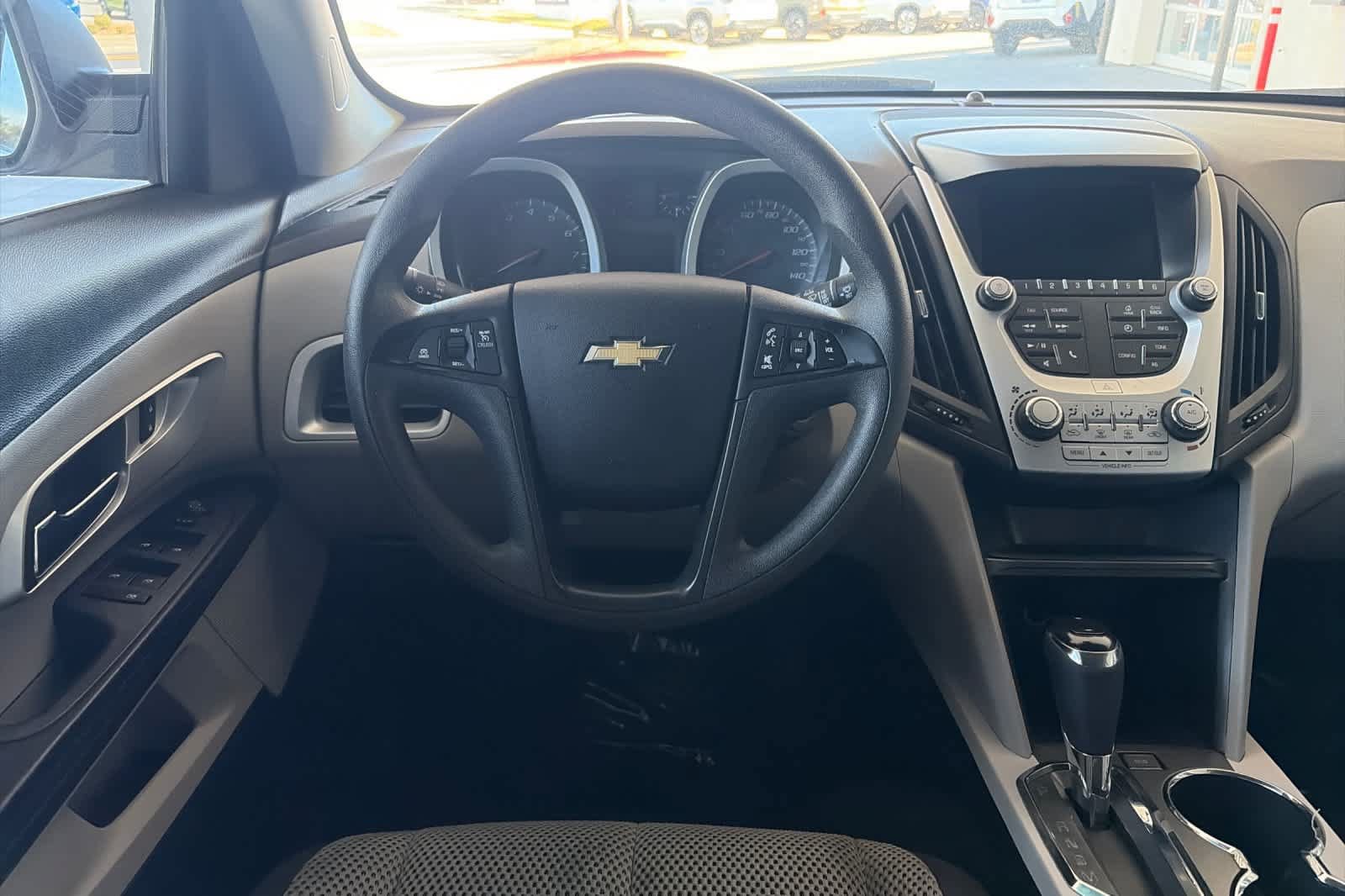 Used 2017 Chevrolet Equinox LS AWD/4WD image 14