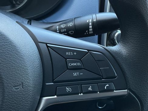 New 2025 Nissan Versa SV w/ Trunk Package image 20