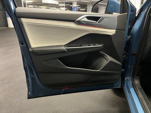 New 2026 Volkswagen Taos SEL AWD/4WD image 19