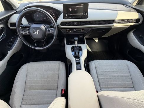 Used 2025 Honda HR-V LX image 13