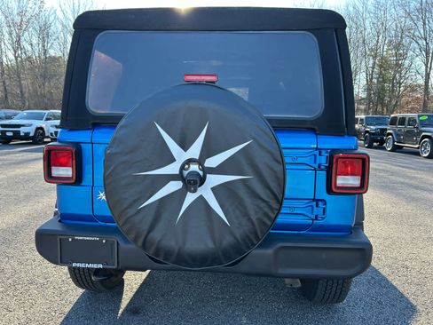 Used 2021 Jeep Wrangler Unlimited Sport image 8