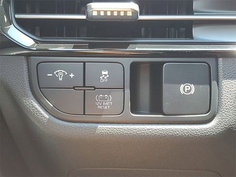 New 2026 Kia Sportage LX image 19