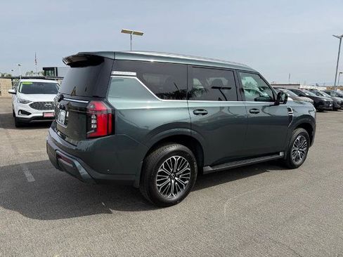 Certified 2026 Nissan Armada SL w/ Captain's Chari Seat Package image 6