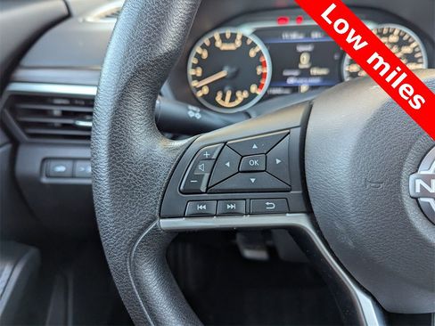 Used 2024 Nissan Altima 2.5 SV image 19