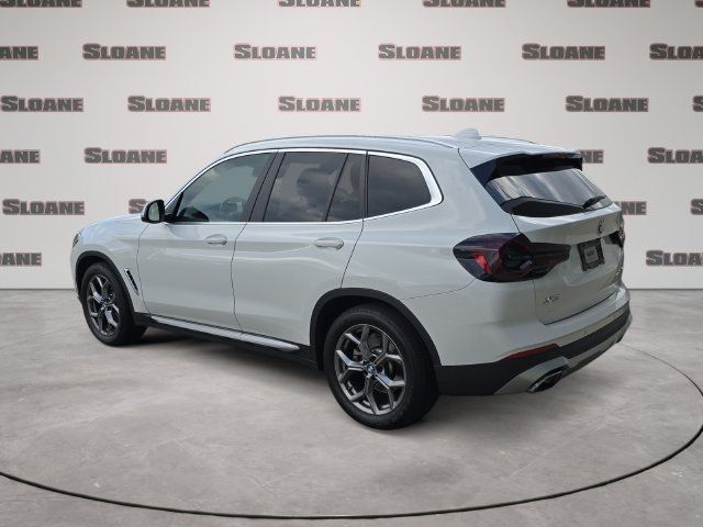 Used 2023 BMW X3 xDrive30i w/ Premium Package AWD/4WD image 3