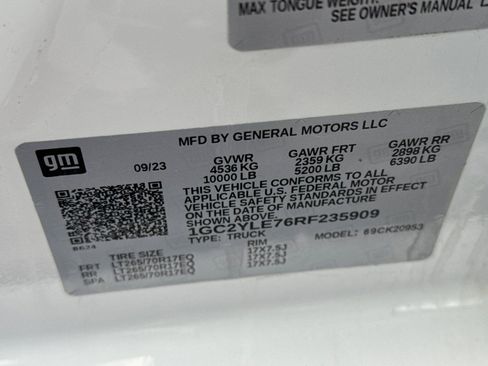 Used 2024 Chevrolet Silverado 2500 W/T w/ WT Convenience Package image 32