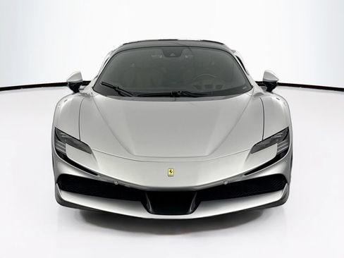 Used 2021 Ferrari SF90 Stradale AWD/4WD image 2