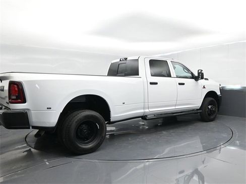 Used 2025 RAM 3500 Tradesman image 8