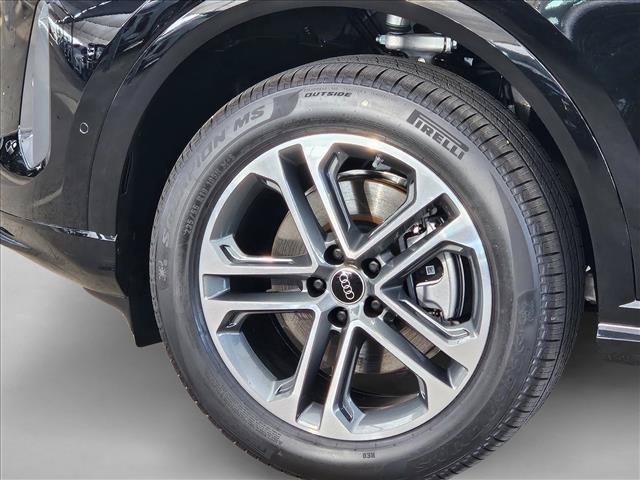 New 2026 Audi Q5 Premium AWD/4WD image 9