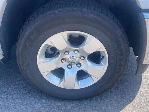 Used 2025 RAM 1500 Big Horn AWD/4WD image 9