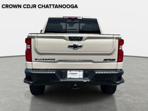 Used 2026 Chevrolet Silverado 1500 ZR2 w/ Dark Appearance Package AWD/4WD image 6