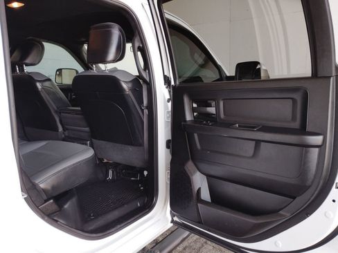 Used 2022 RAM 3500 Tradesman AWD/4WD image 14