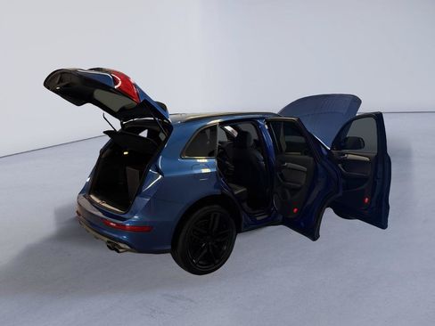 Used 2015 Audi SQ5 Premium Plus w/ Technology Package AWD/4WD image 14