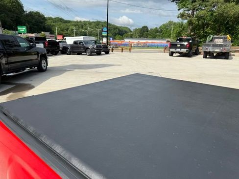 Used 2018 GMC Sierra 1500 SLE w/ SLE Preferred Package RWD image 93