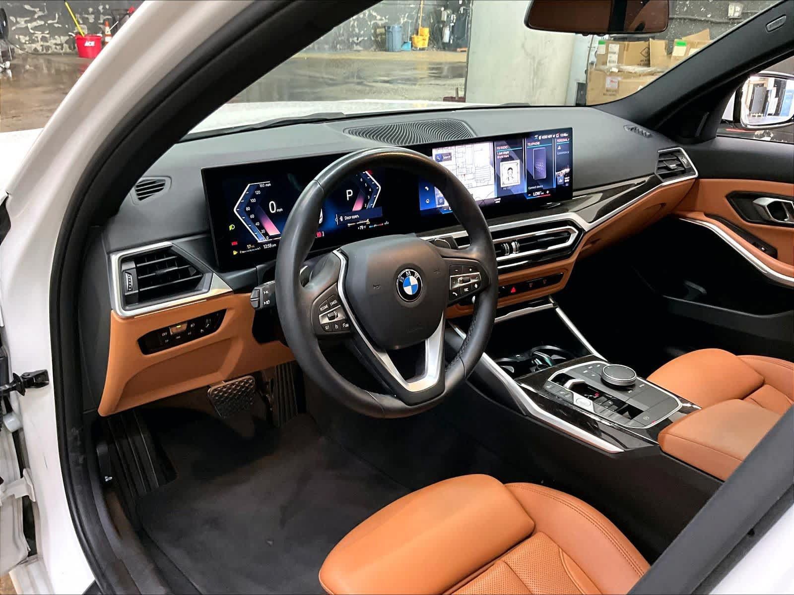 Used 2023 BMW 330i Sedan w/ Driving Assistance Package RWD image 16