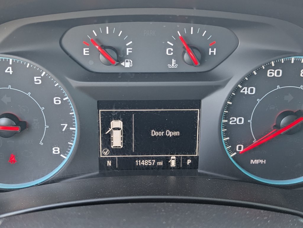 Used 2021 Chevrolet Equinox LS AWD/4WD image 20