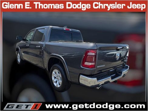 Used 2019 RAM 1500 Laramie AWD/4WD image 9
