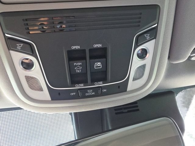 Used 2025 Honda Ridgeline RTL image 18