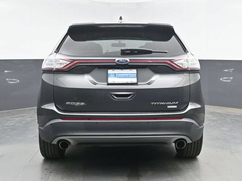 Used 2017 Ford Edge Titanium w/ Technology Package FWD image 9
