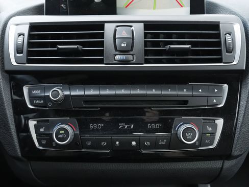 Used 2017 BMW 230i Coupe image 16