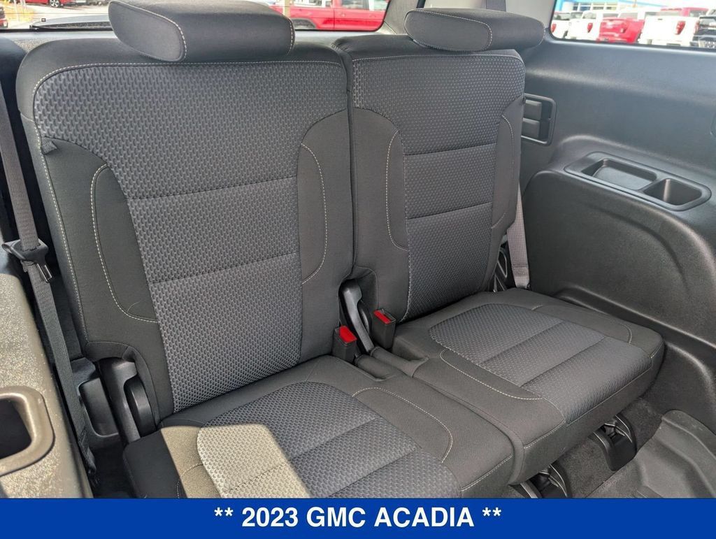 Used 2023 GMC Acadia SLE w/ Driver Convenience Package AWD/4WD image 31