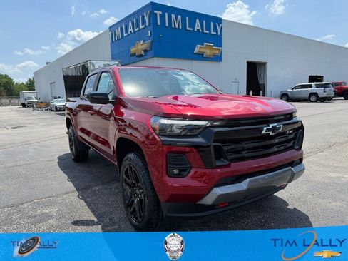 New 2025 Chevrolet Colorado Z71 w/ Z71 Convenience Package 2 image 1
