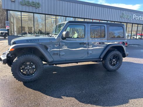 New 2026 Jeep Wrangler Willys AWD/4WD image 12