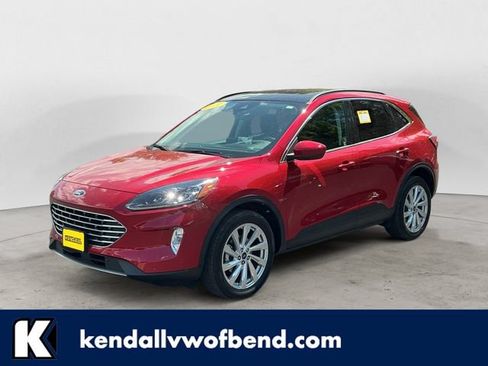 Used 2021 Ford Escape Titanium w/ Titanium Elite Package AWD/4WD image 1