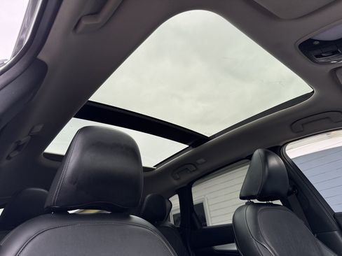 Used 2019 INFINITI QX50 Luxe FWD image 16