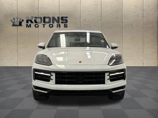 Used 2024 Porsche Cayenne S video 3