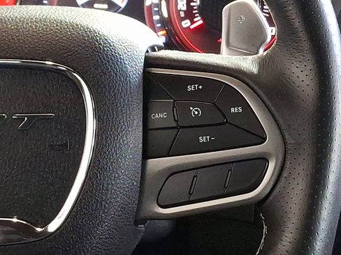 Used 2020 Dodge Challenger SRT Hellcat image 19