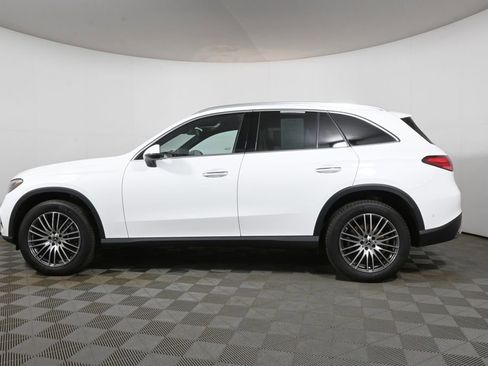 Certified 2026 Mercedes-Benz GLC 300 4MATIC image 2