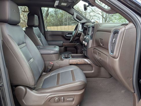 Used 2019 GMC Sierra 1500 Denali w/ Denali Ultimate Package image 27