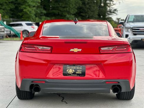 Used 2016 Chevrolet Camaro LT RWD image 6