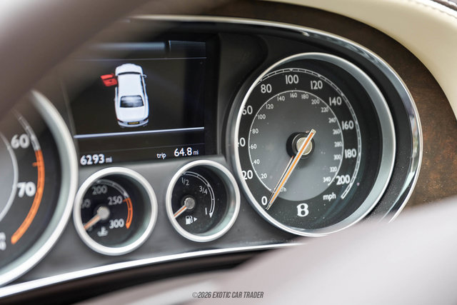 Used 2014 Bentley Flying Spur W12 AWD/4WD image 18