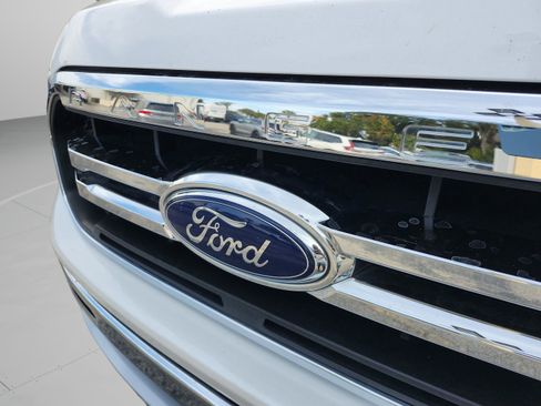 Certified 2020 Ford Ranger Lariat w/ Equipment Group 501A Mid image 28