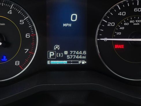 Used 2021 Subaru Crosstrek 2.5i Sport w/ Moonroof Package image 28