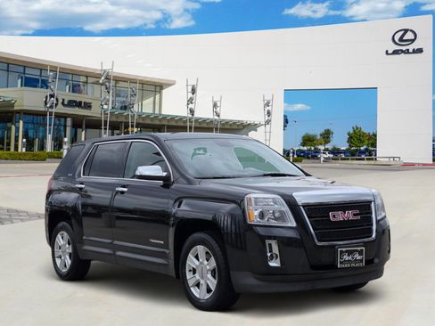Used 2012 GMC Terrain SLE w/ LPO, Chrome Package image 2
