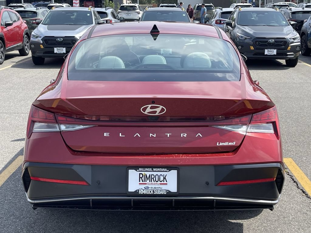 Used 2024 Hyundai Elantra Limited FWD image 6